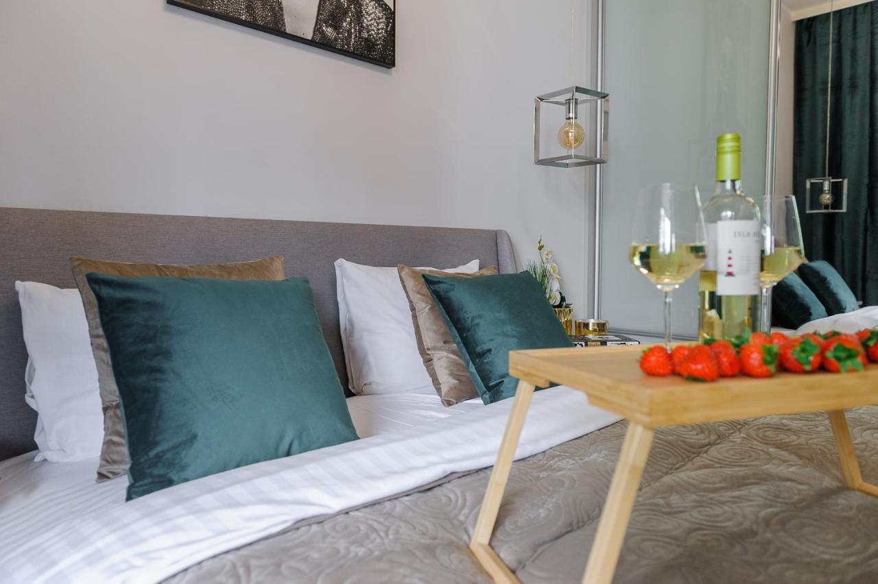 Lumina Apartments Near Warsaw Uprising Museum Экстерьер фото